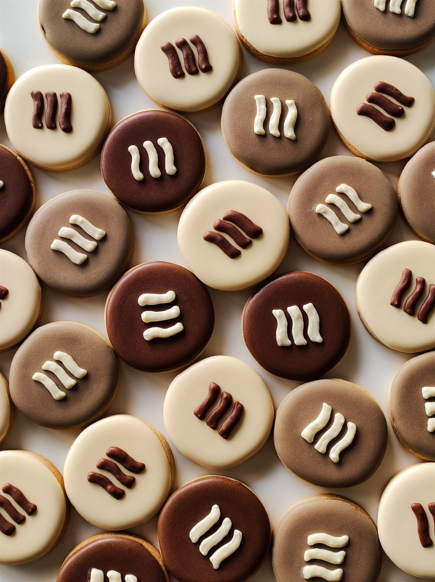 Basic design sugar cookies — monogram cookies close-up